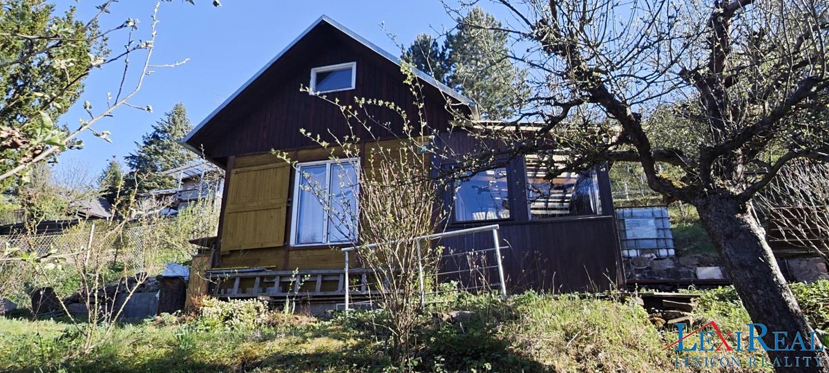 Prodej chaty 32 m², pozemek 379 m²